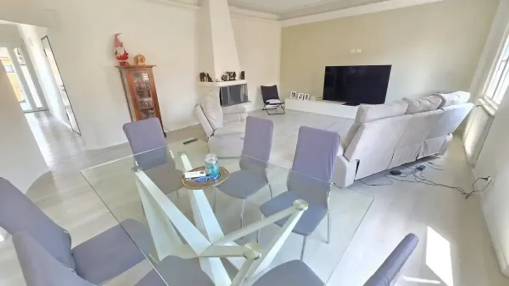Sala da pranzo - Appartamento ristrutturato con terrazza a Galliate