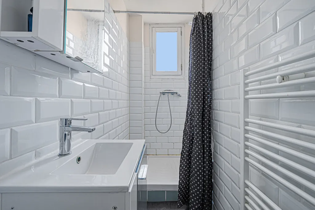 Bagni - 5-Piece Flat with Ascender in Malakoff