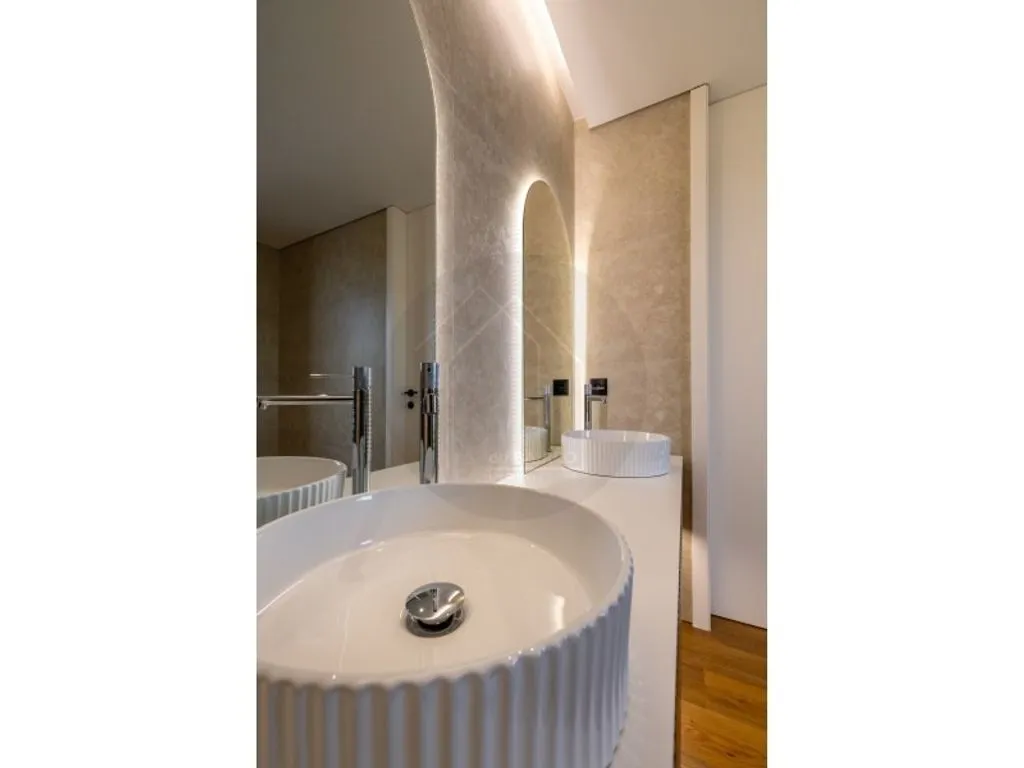 Salles de bain - Contemporary House with Pool in Vila Nova de Gaia