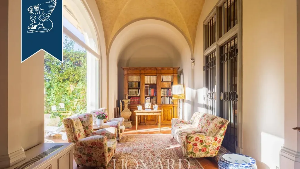 Elutuba - Luxury Apartment in Historic Villa, Florence