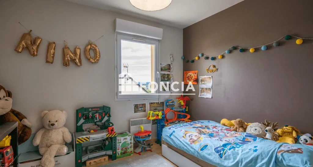Chambres - Maison Moderne avec Garage à Bozouls