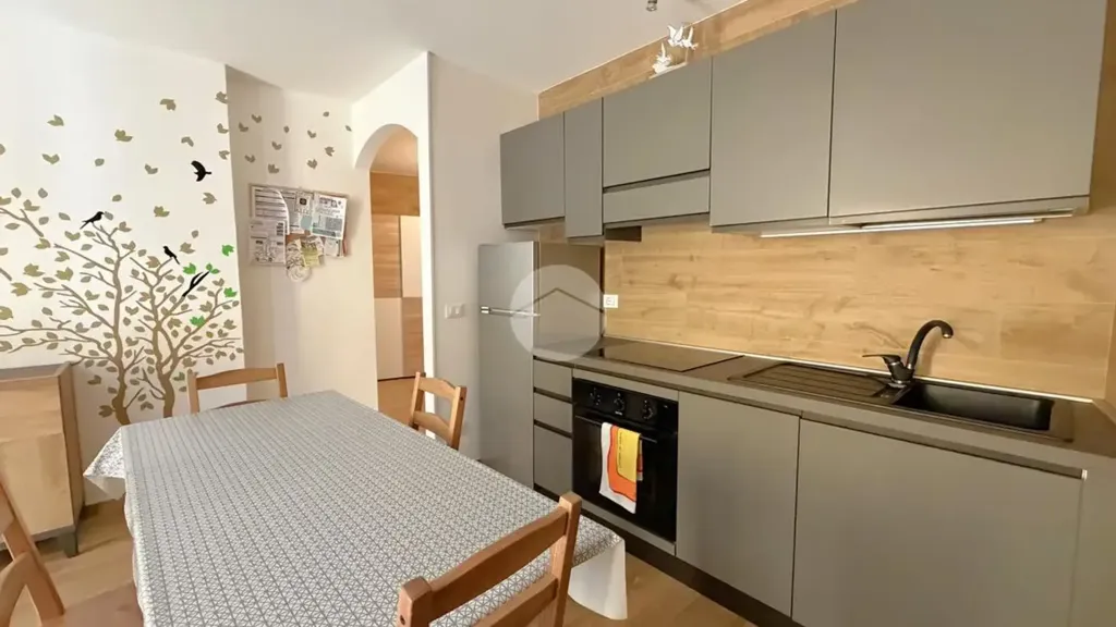 Cuisine - Modern Trilocale with Balcony in Vezza d'Oglio