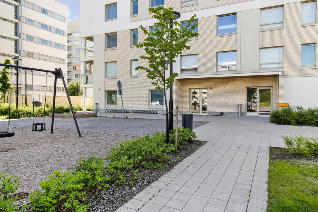Jardin - Modern Flat with Balcony in Myllypuron