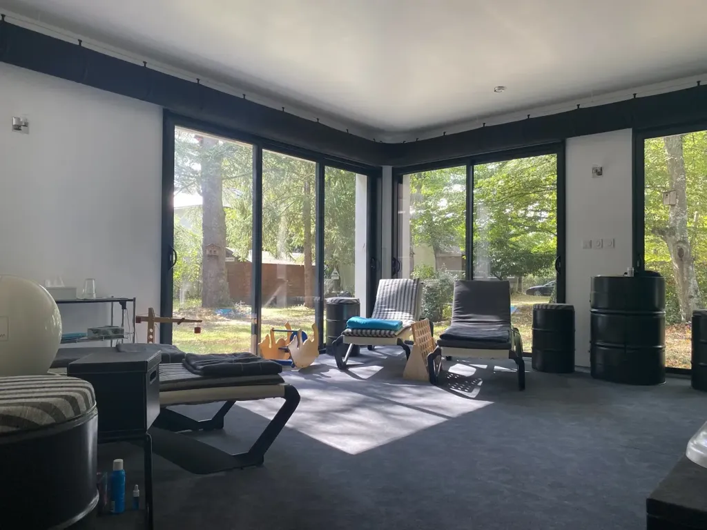 Pièces - Propriété avec Spa de Nage et Parc à l'Ouest de Tours