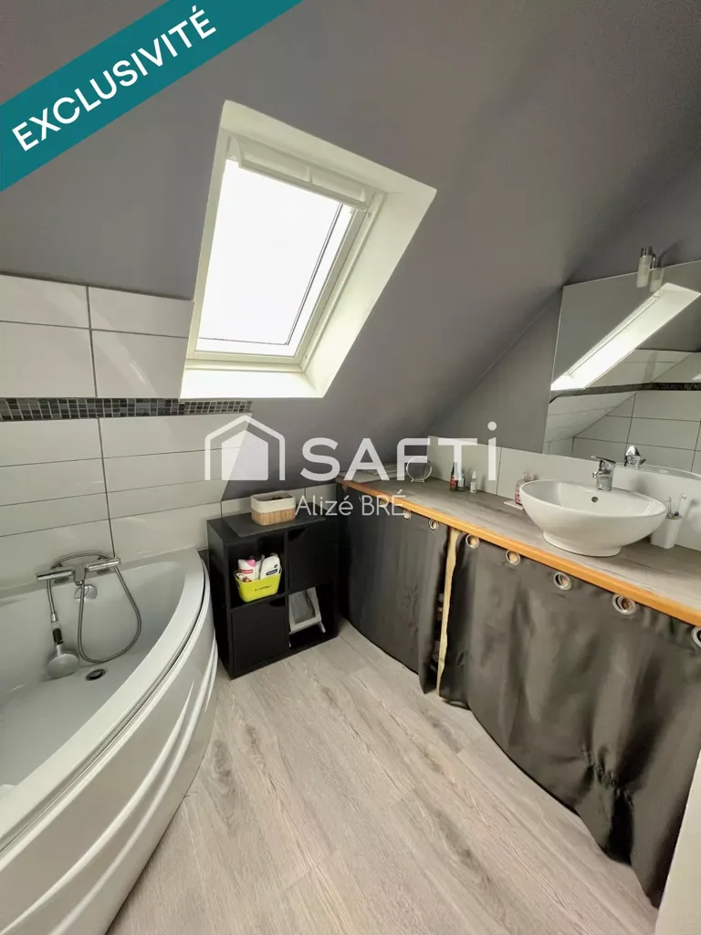 Vannitoad - 7-Piece House with Garden in Lanmodez