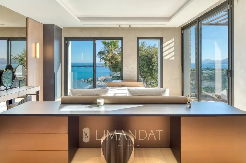 Chambres - Villa de luxe avec vue mer à Cannes