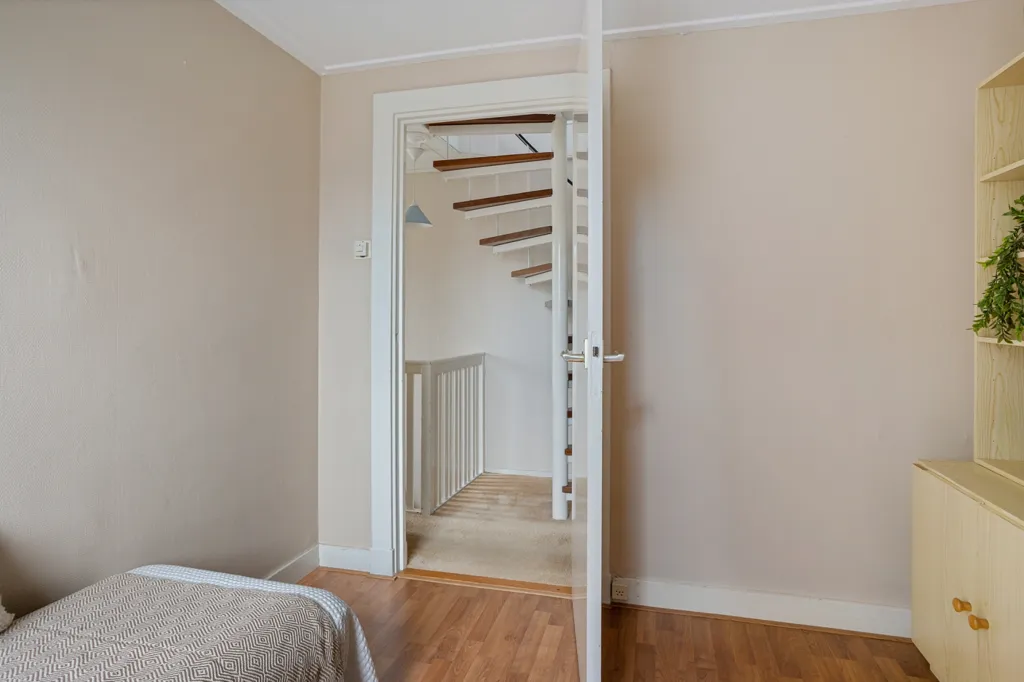 Bedrooms - Characterful Detached House with Garden in Enschede