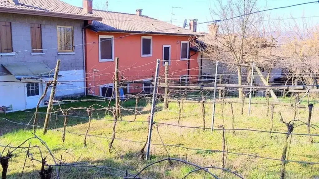 Välivaade - Terraced Villa with Garden in Montecchio Maggiore