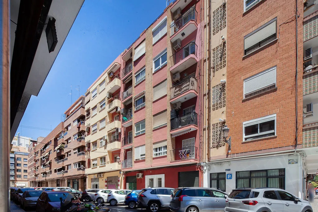 Extérieur - 3-Bed Apartment with Metro Access in Valencia
