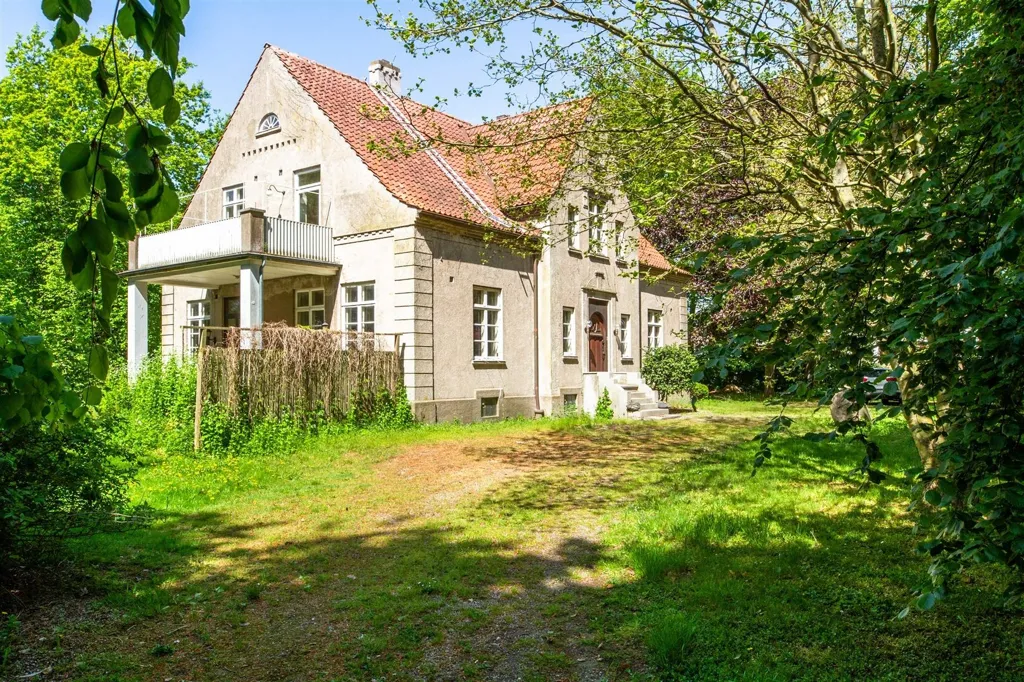 Välivaade - Historic House with Garden in Simrishamn