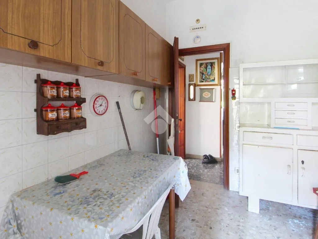 Cuisine - Duplex Villa with Garden in Madonna dell'Acqua