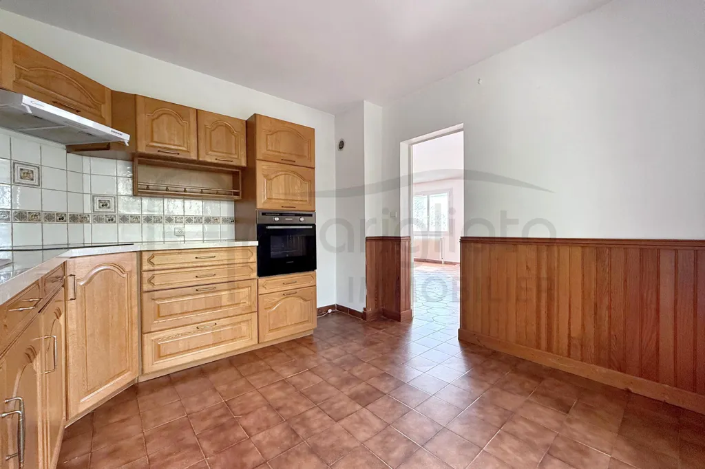 Kitchen - Individual House with Garage in Blagnac