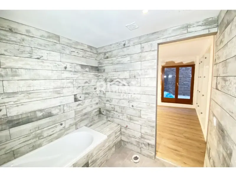 Vannitoad - Modern Flat with Terrace in Canillo