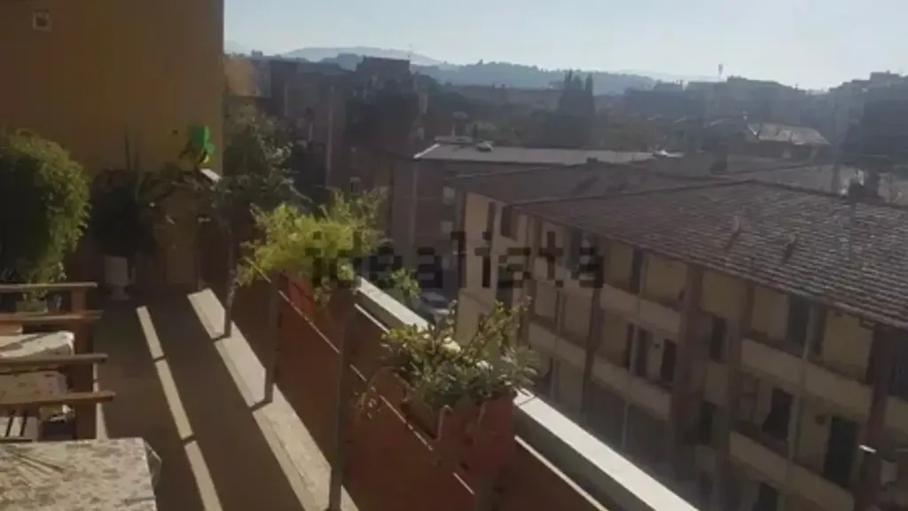 Balcon - 4-Bedroom Apartment with Balcony in Florence