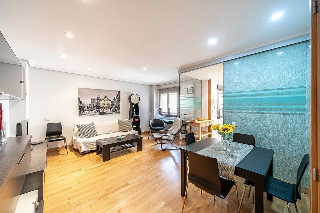 Söögituba - 1-Bed Flat with Pool in Legazpi