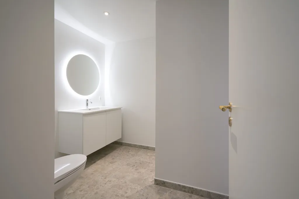 Salles de bain - Renovated Townhouse with Loft in Odense