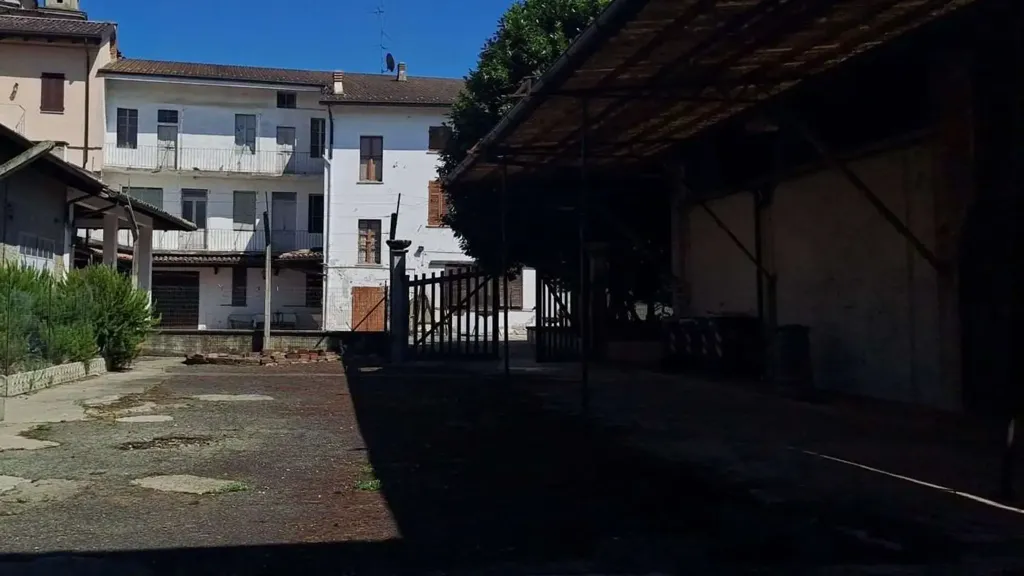 courtyard