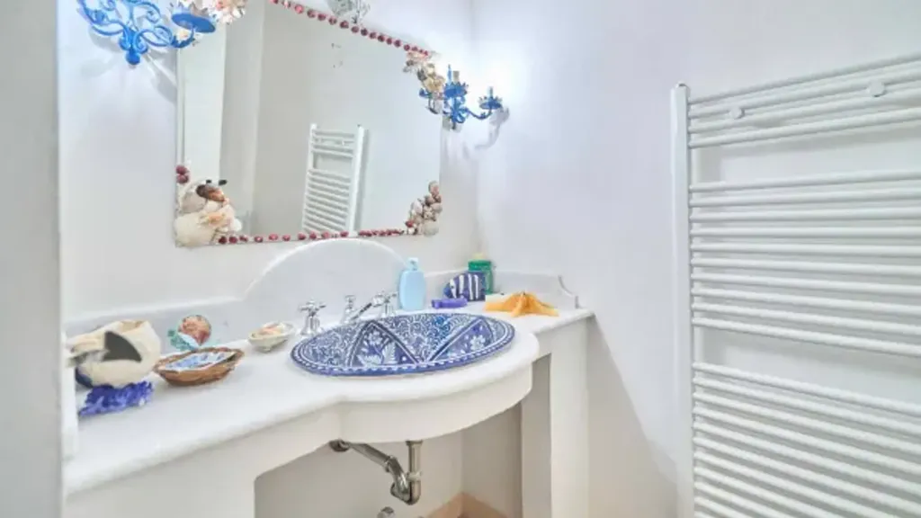 Salles de bain - Villa with Private Garden in Milano Marittima