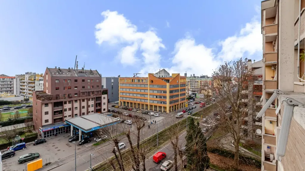 Balcone - Appartamento con balcone e vista panoramica a Milano