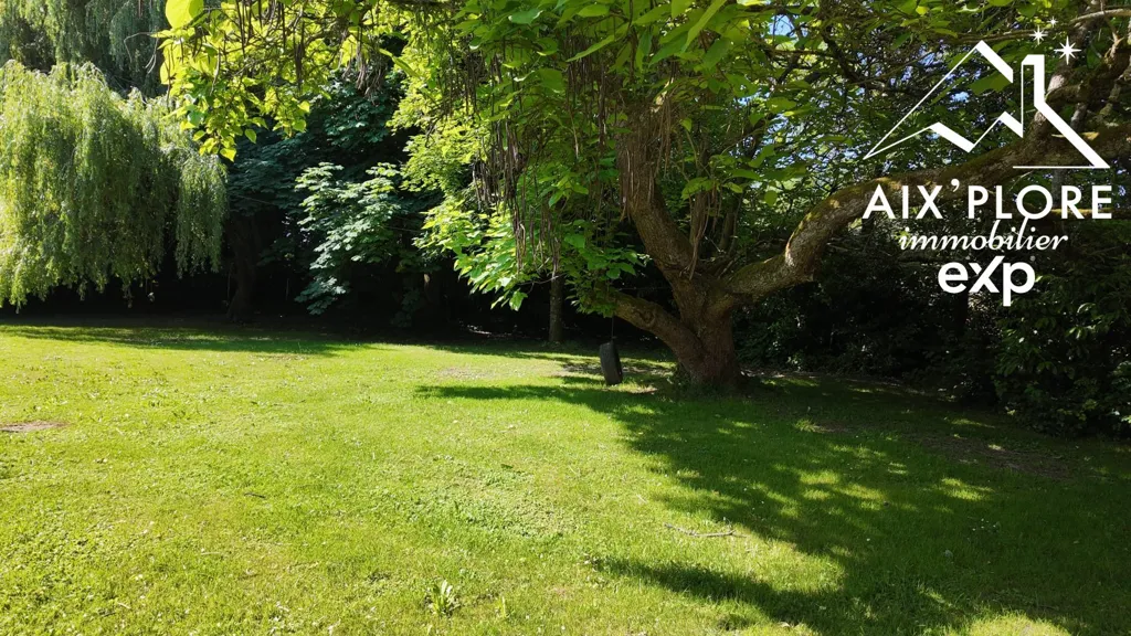 Jardin - Maison Longère Rénovée avec Piscine à Attignat