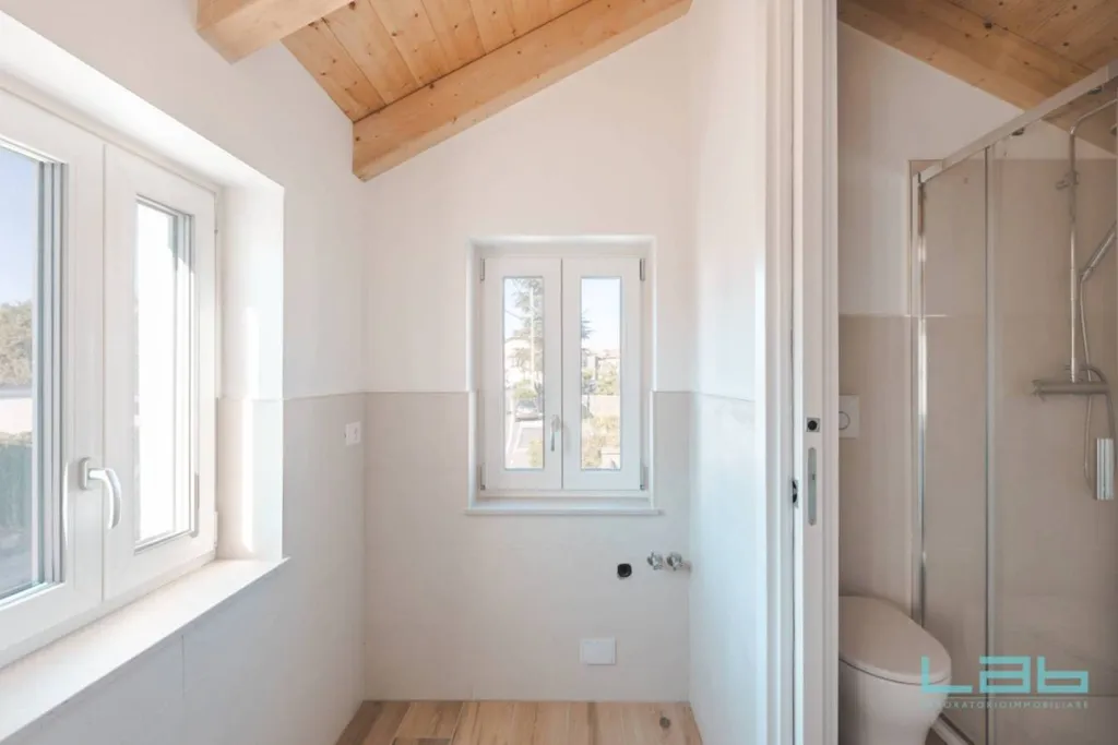 Bagni - Villa ristrutturata con giardino privato a Prosecco