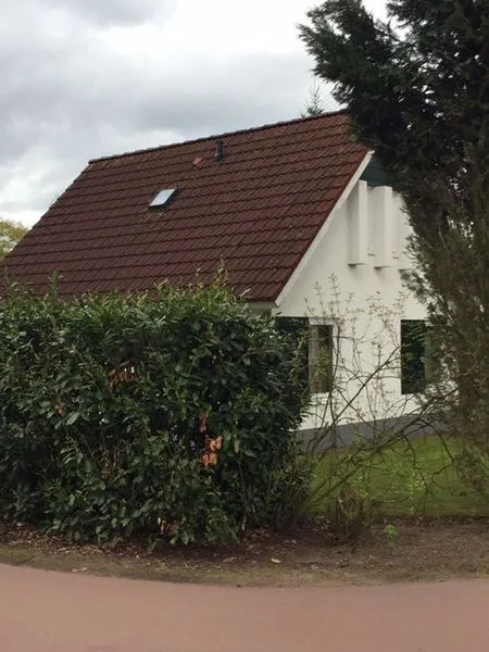 Exterior - Bungalow with Garden on Landgoed De Elsgraven