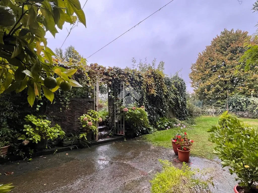 Aed - Panoramic Apartment in Capriolo's Historic Centre