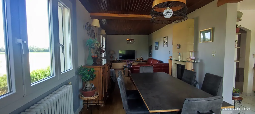 Dining Room - House with Workshop and Garden in Bans