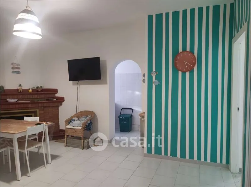 Salle à manger - Fully Furnished Apartment with Balcony in Ascea