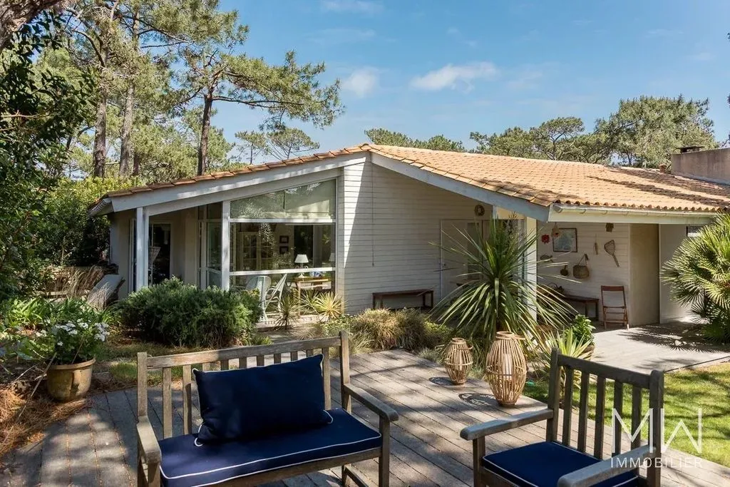 Terrasse - Villa Luxueuse avec Vue sur la Baie à Cap Ferret