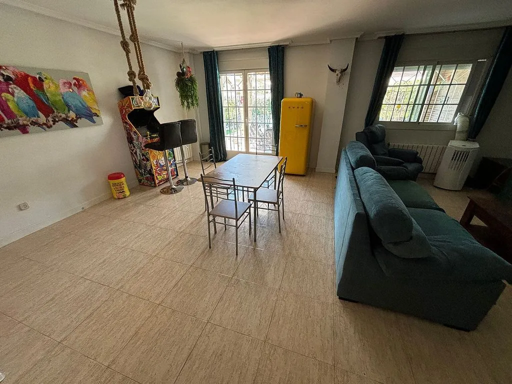 Séjour - Pared Chalet with Pool in Belvalle