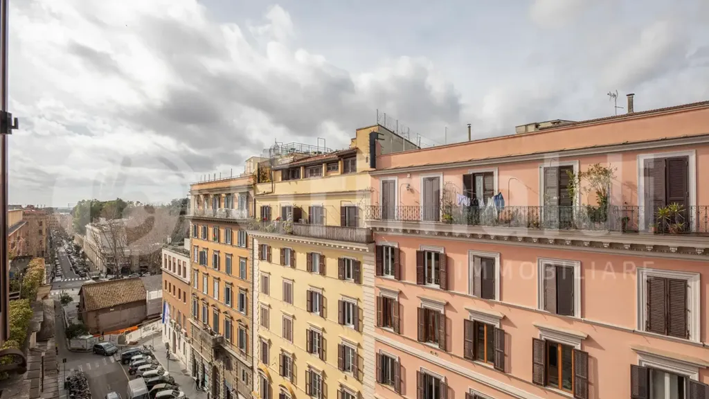 Balcony - Nuda Proprietà Penthouse in Rome