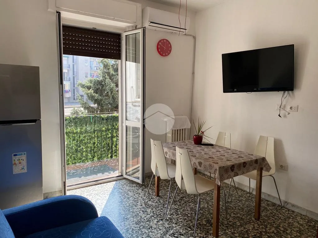 Salle à manger - First Floor Flat with Balcony in Milan South