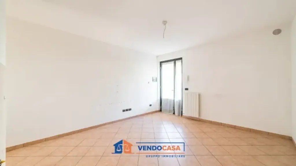 Pièces - Ground Floor Apartment with Private Garden in Bra