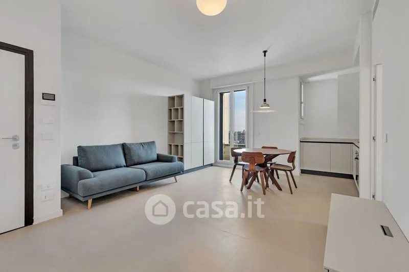 Séjour - Modernised Triplex with Balcony in Porta Romana
