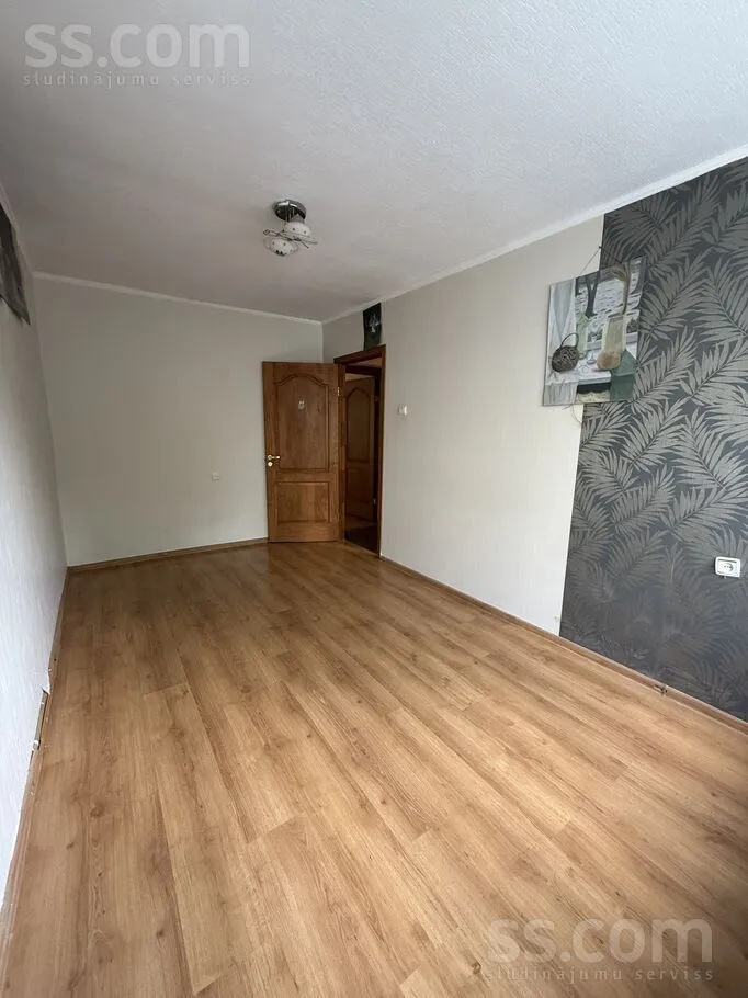 Elutuba - 2-Bedroom Apartment with Balcony in Daugavpils Centre