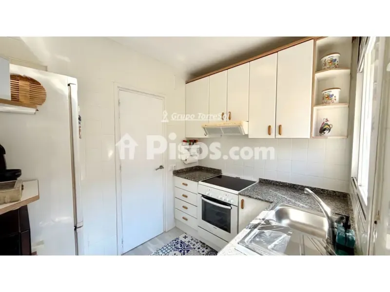 Köök - Charming Attic with Two Terraces in Carrer de l'Ebre