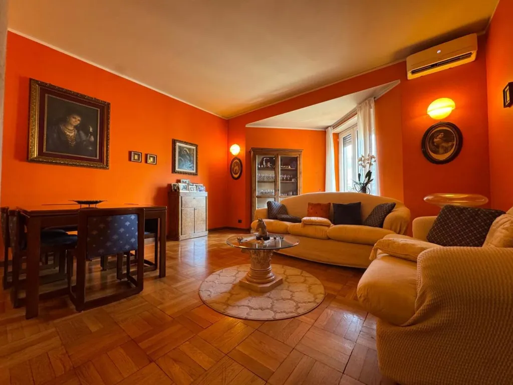 Soggiorno - Panoramic Lake View Apartment in Como
