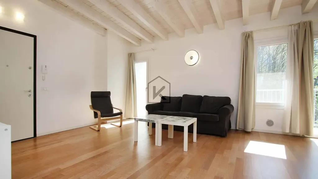 Séjour - Bright Triplex with Balcony in Milan