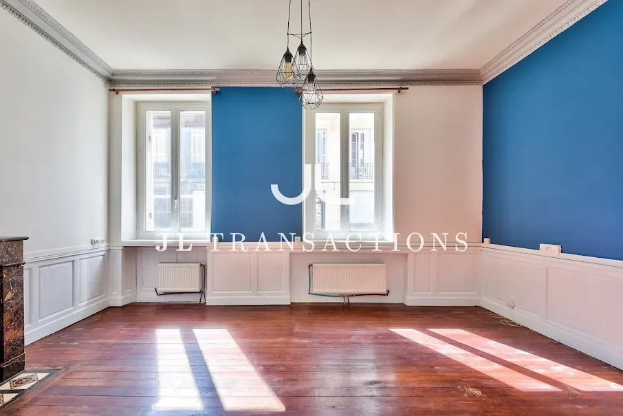 Séjour - Appartement Traversant avec Terrasse à Bordeaux