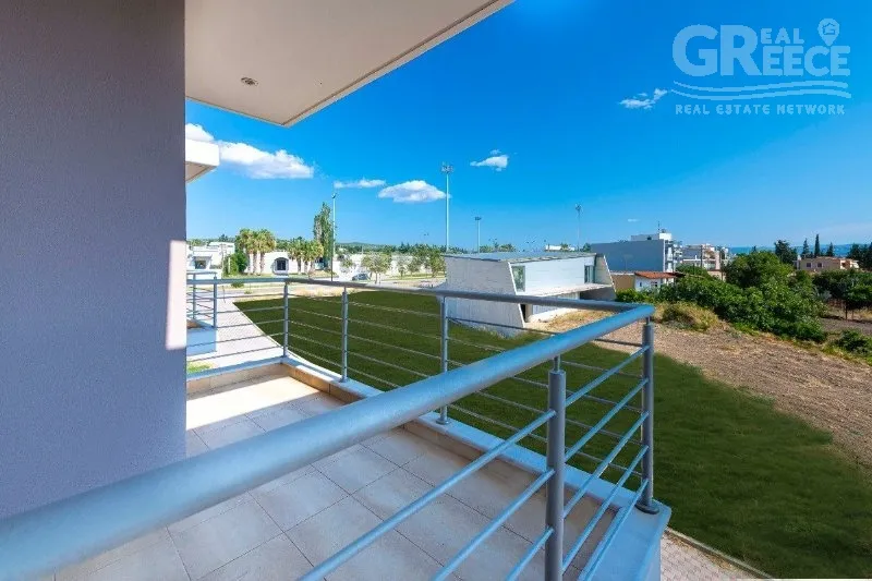 Balcon - Spacious Apartment with Sea View in Loutraki