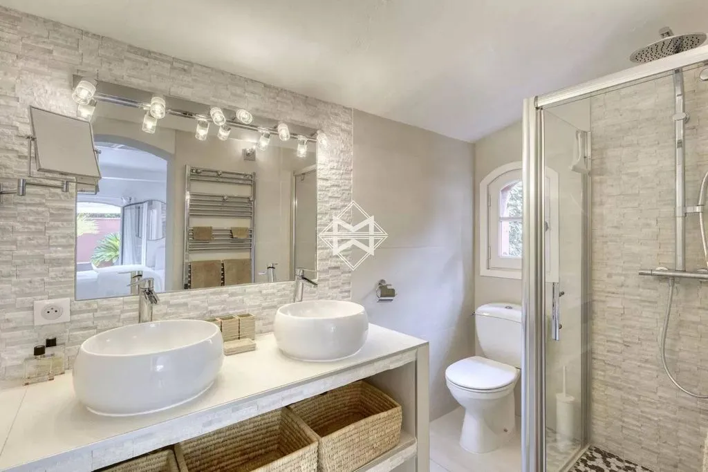 Vannitoad - Luxury House with Terrace in Saint-Tropez