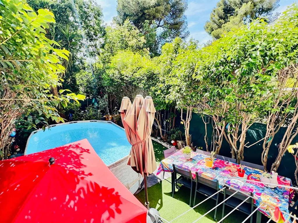 pool_area