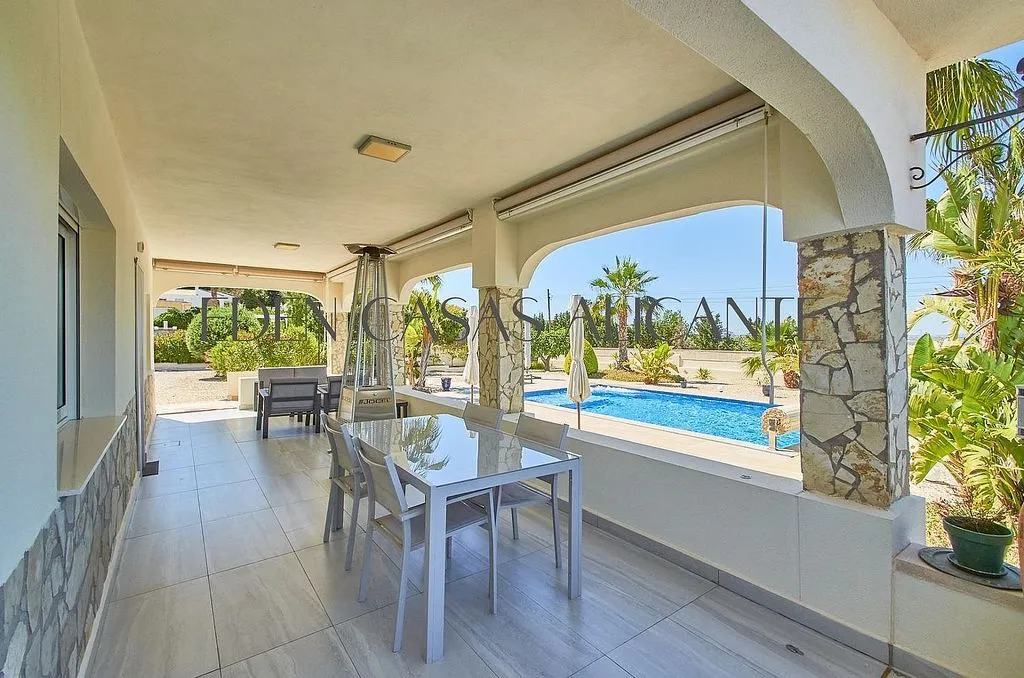 Terrasse - Modern Chalet with Pool in Busot