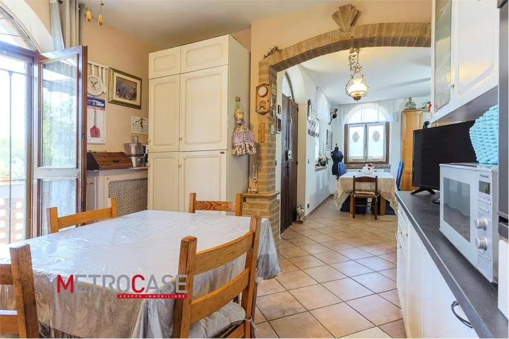 Dining Room - Terraced Villa with Private Garden in Canale