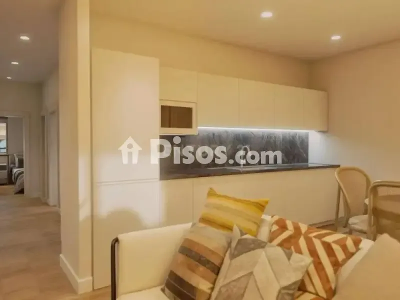 Elutuba - Flat with Private Patio in Barcelona