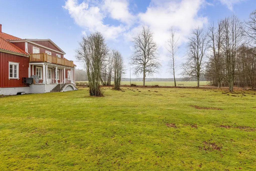 Aed - Renovated Rectory with Lake View in Ransberg