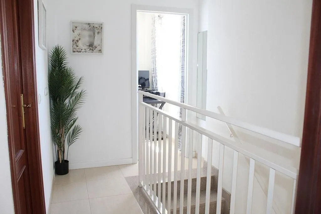 hallway_entrance