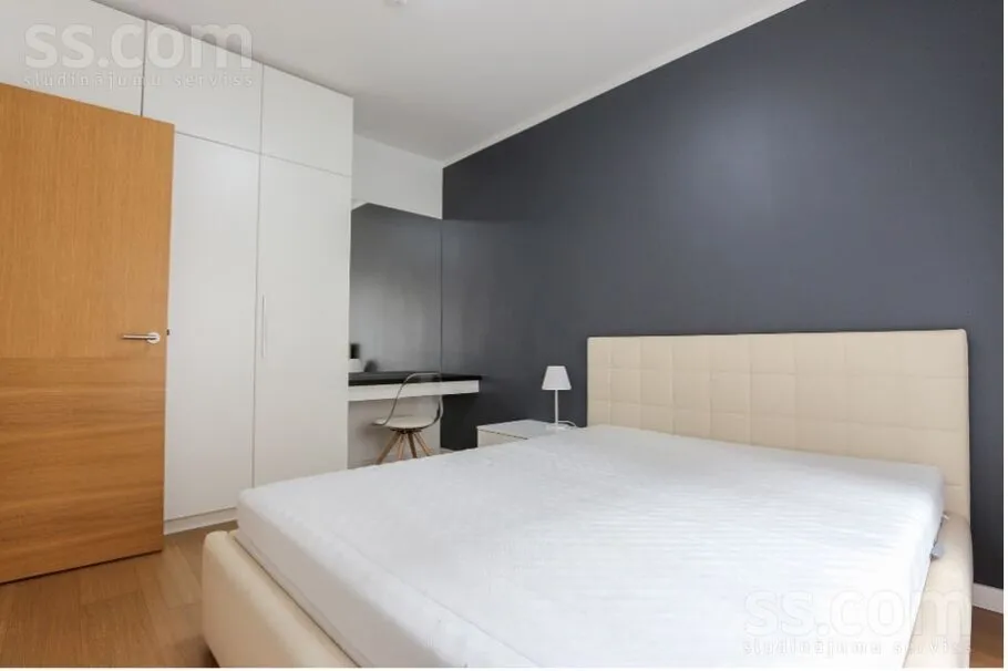 Chambres - Modern 2-Bedroom Apartment with Balcony in Riga Centre