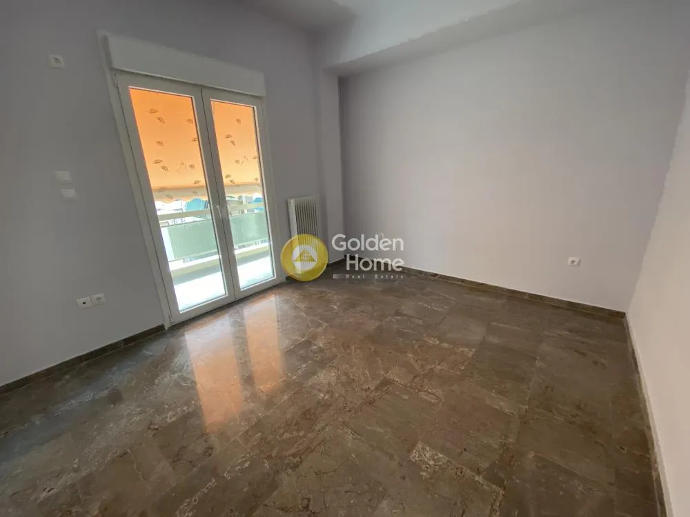Pièces - Renovated Apartment with Balcony in Kallithea